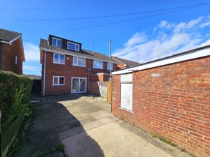 Photo 9- click for photo gallery